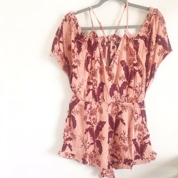 Topshop Floral Cold Shoulder Viscose Romper - Picture 2 of 10